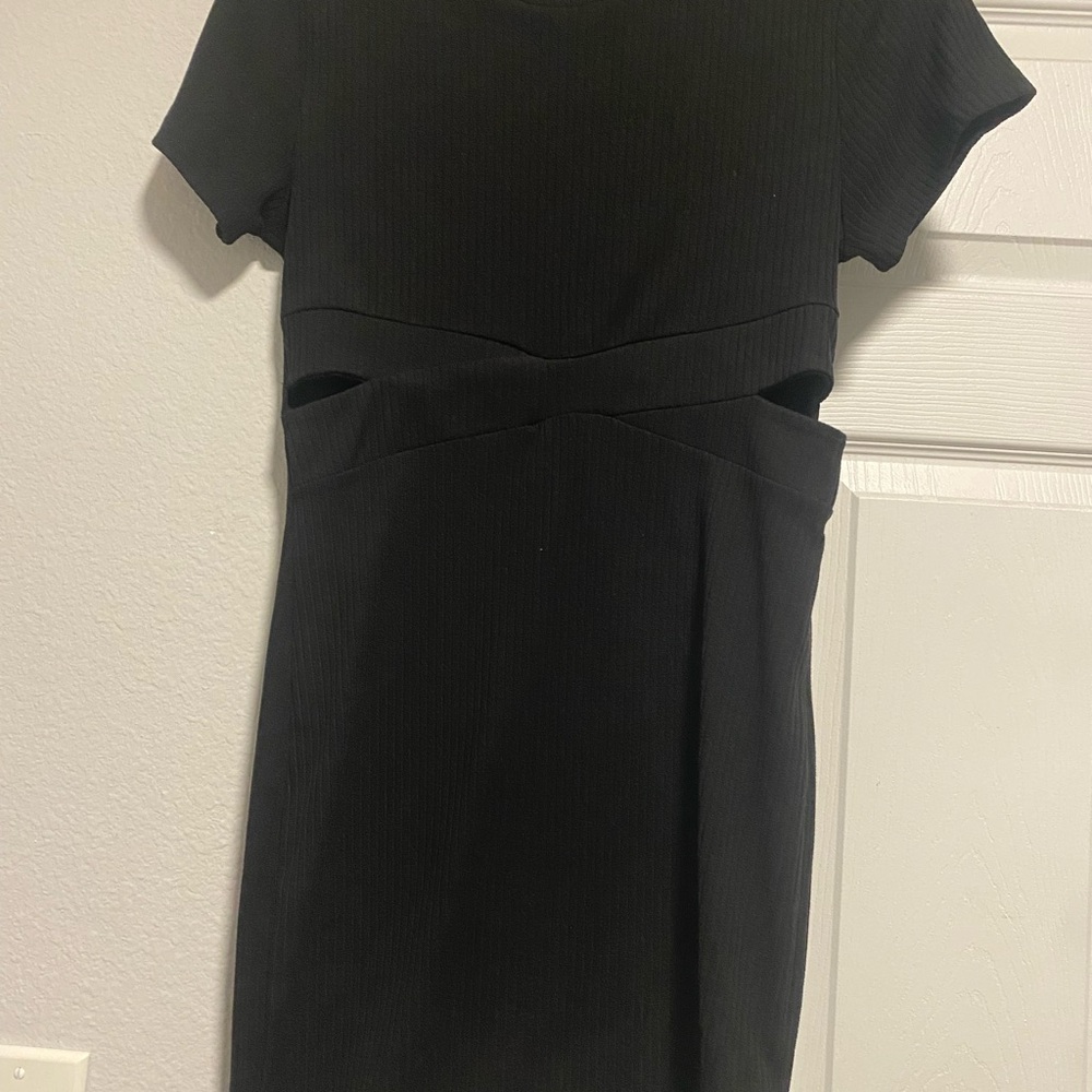 streetwear society black mini dress 💘